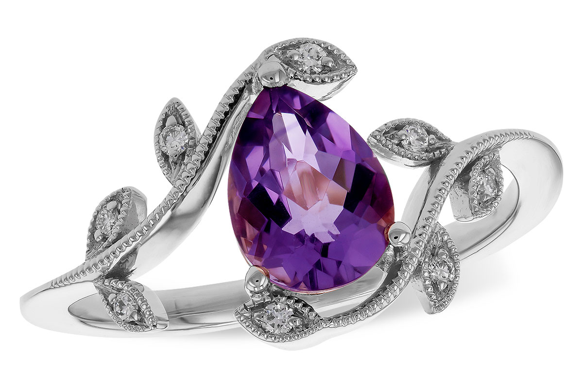 14KT Gold Ladies Diamond Ring
